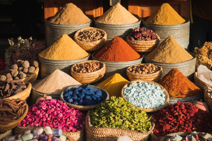 Épices arabe : quelles sont les épices incontournables de la cuisine marocaine ?